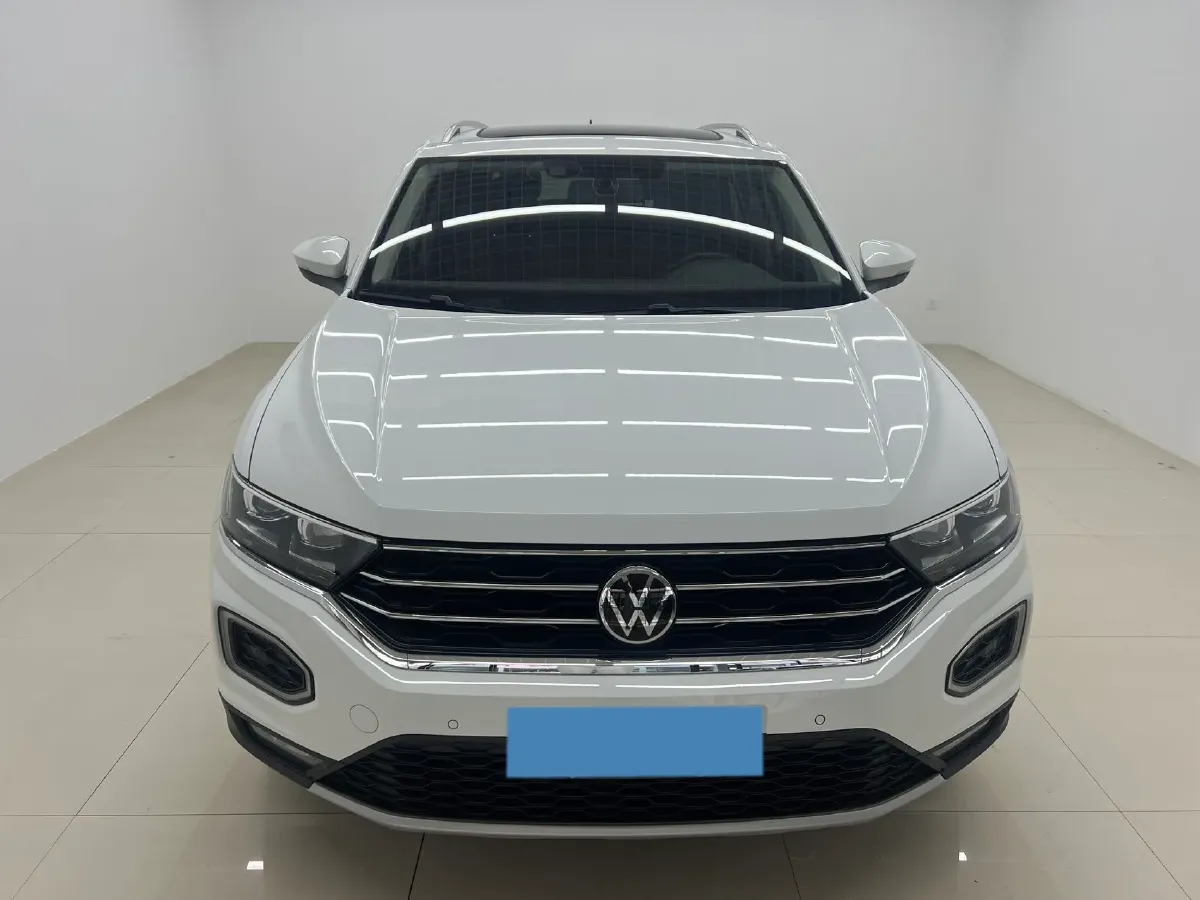 2022 Volkswagen T-Roc 1.4T 150HP L4 7DCT,autocango,china used car exporter,china ev exporter,chinese used car exporter,chinese used ev exporter