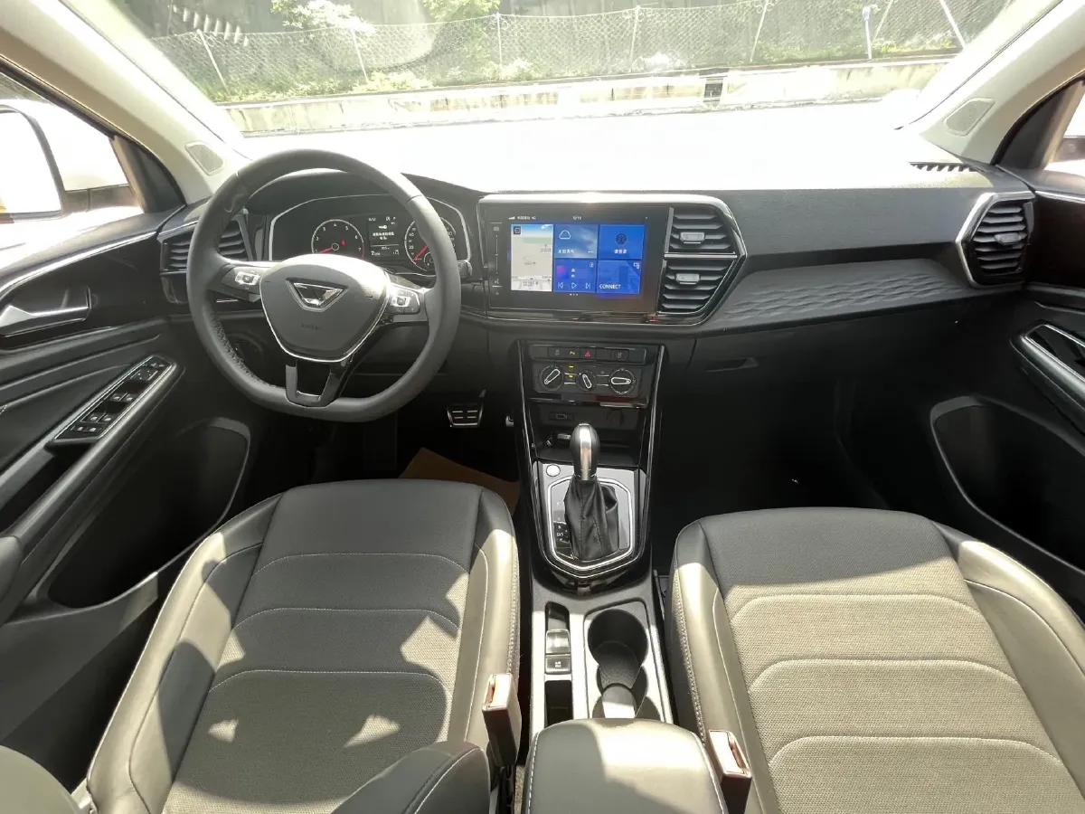 2021 Jetta VS7 1.4T 150HP L4 6AT,autocango,china used car exporter,china ev exporter,chinese used car exporter,chinese used ev exporter