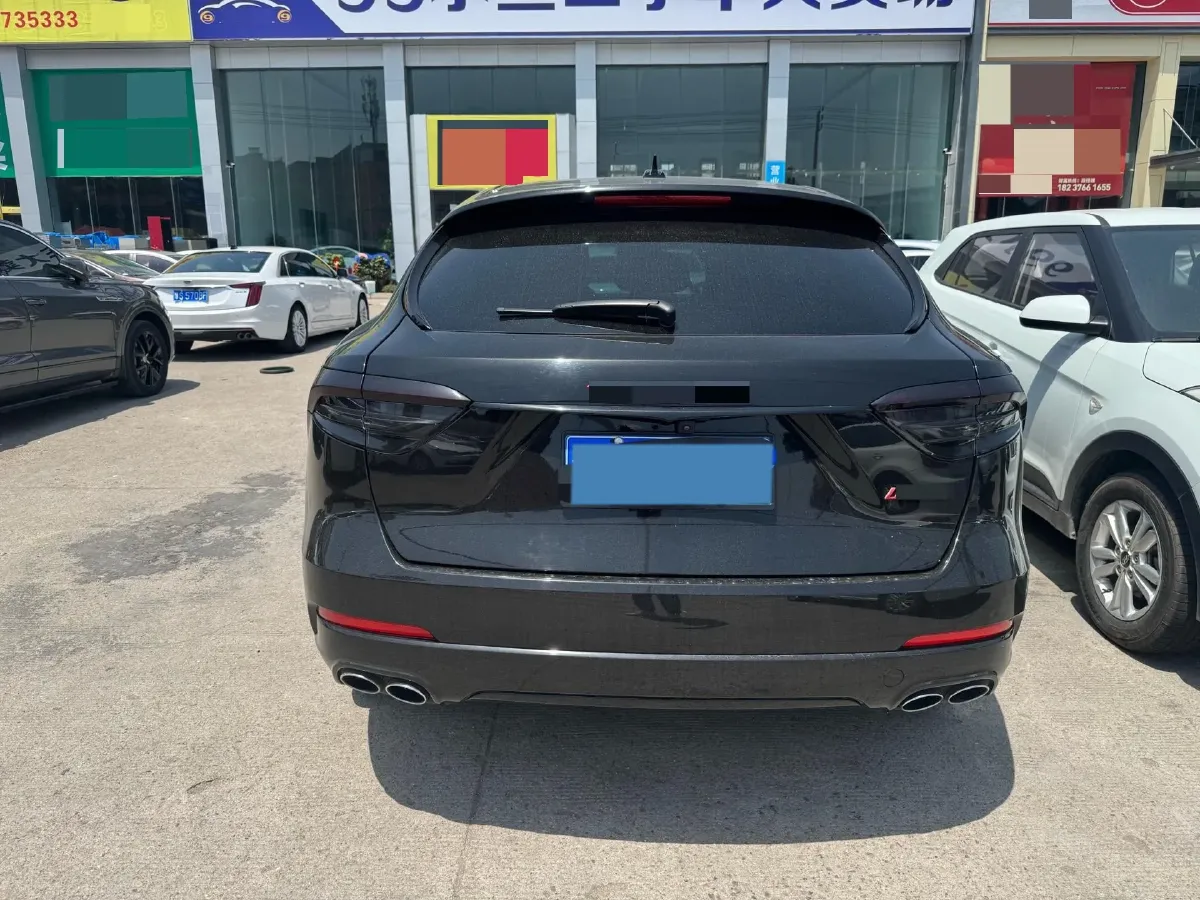 2022 Maserati Levante 2.0T 330HP L4 8AT,autocango,china used car exporter,china ev exporter,chinese used car exporter,chinese used ev exporter
