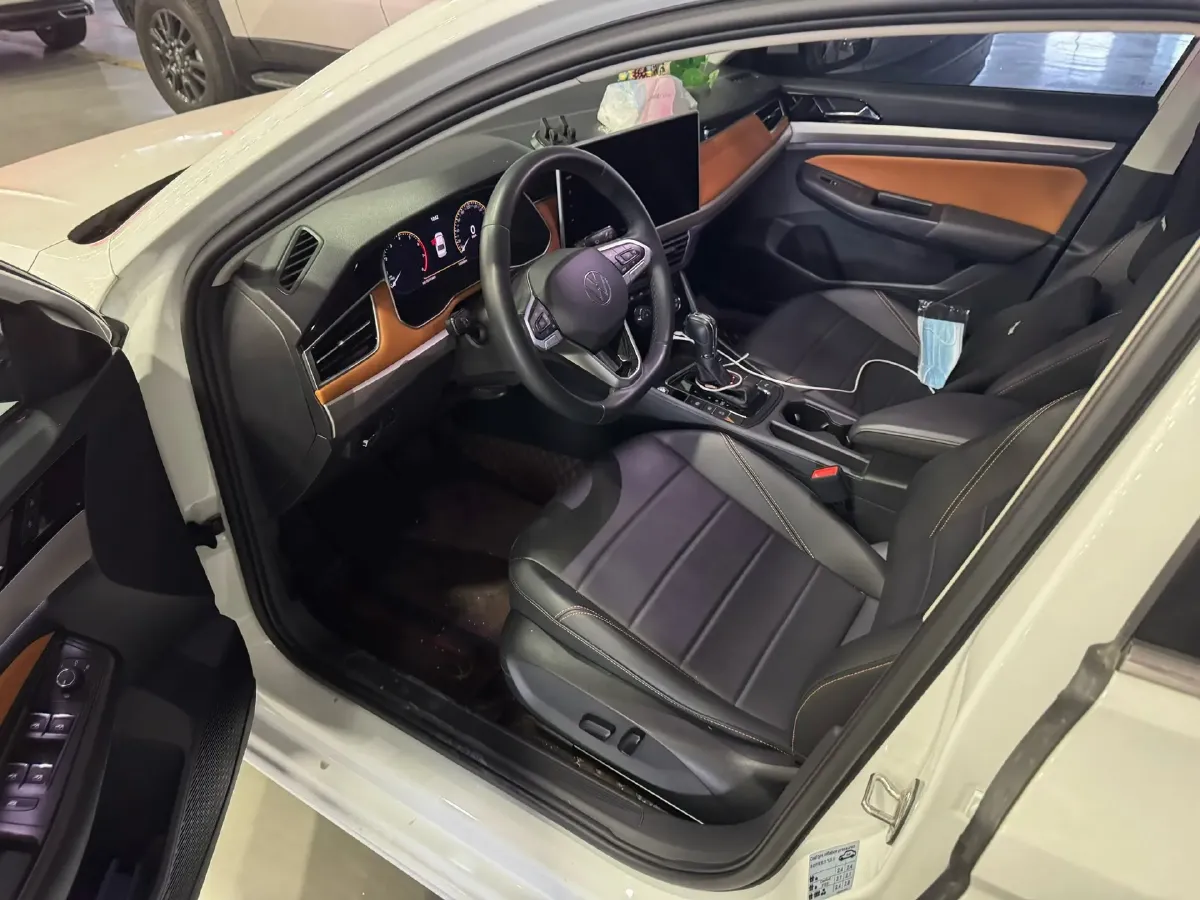 2023 Volkswagen Bora 1.2T 116HP L4 7DCT,autocango,china used car exporter,china ev exporter,chinese used car exporter,chinese used ev exporter