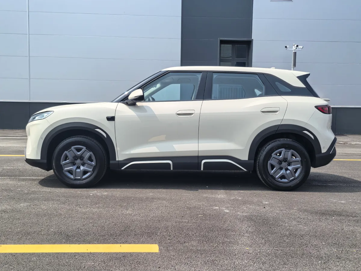 2025 BYD YuanUP BEV 45.12KWH,autocango,china used car exporter,china ev exporter,chinese used car exporter,chinese used ev exporter