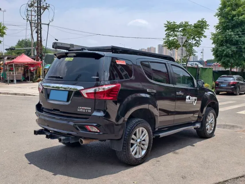 2020 Isuzu Mu-X 1.9T 166HP L4 6AT,autocango,china used car exporter,china ev exporter,chinese used car exporter,chinese used ev exporter