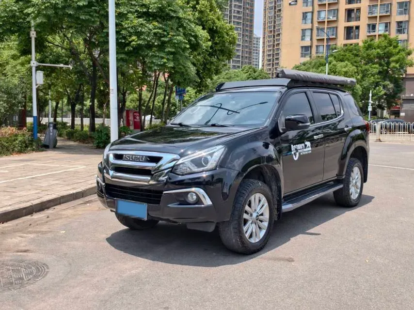 2020 Isuzu Mu-X 1.9T 166HP L4 6AT,autocango,china used car exporter,china ev exporter,chinese used car exporter,chinese used ev exporter