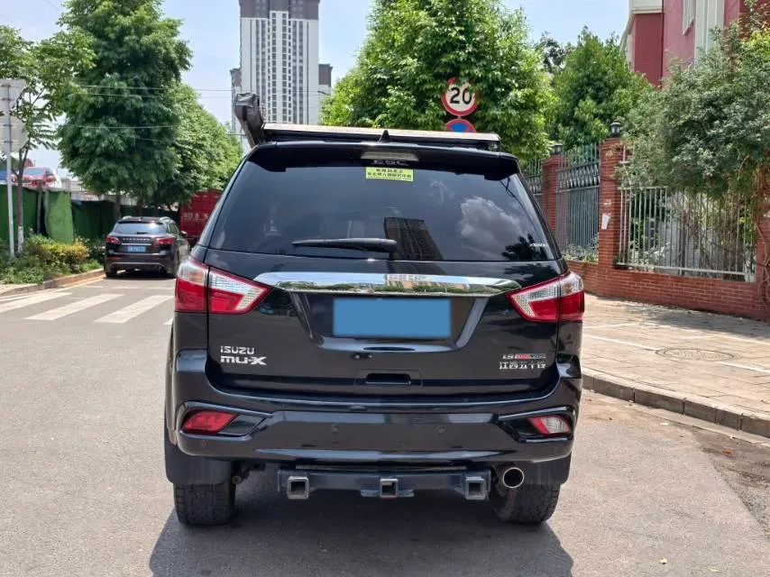 2020 Isuzu Mu-X 1.9T 166HP L4 6AT,autocango,china used car exporter,china ev exporter,chinese used car exporter,chinese used ev exporter