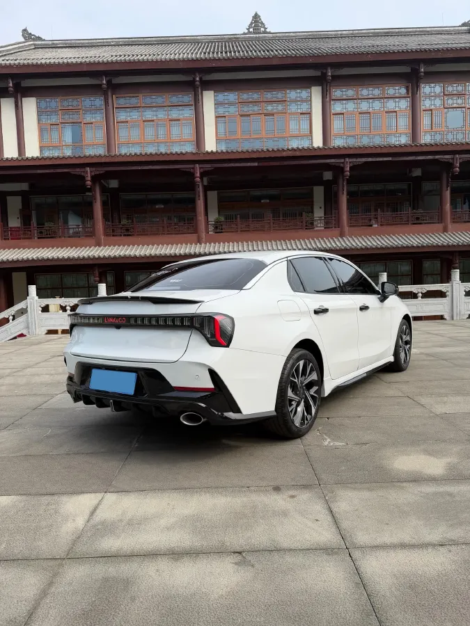 2025 LYNK&CO 03 1.5T 181HP L4 7DCT,autocango,china used car exporter,china ev exporter,chinese used car exporter,chinese used ev exporter