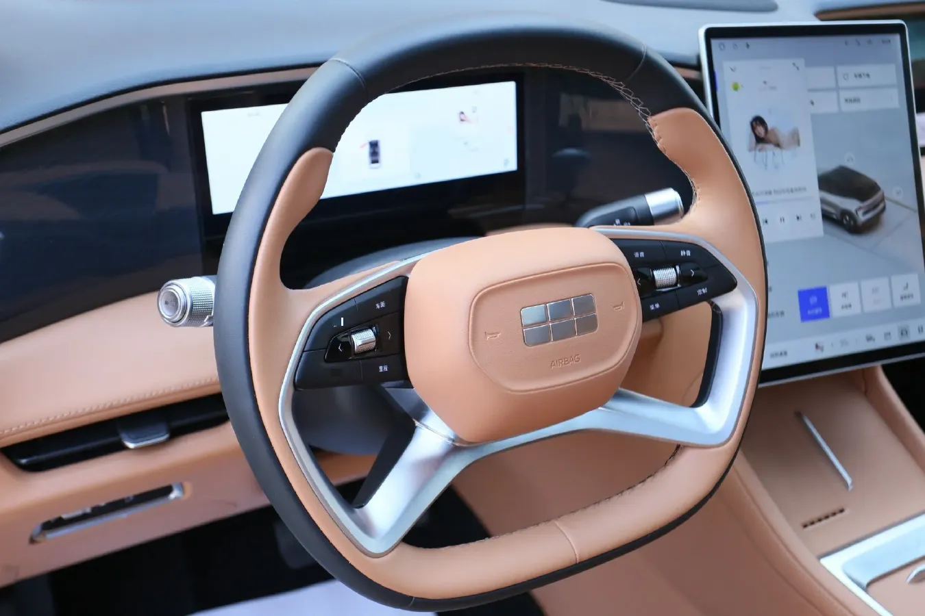 2025 Geely Galaxy L7 1.5L 112HP L4 1DHT PHEV 18.4KWH,autocango,china used car exporter,china ev exporter,chinese used car exporter,chinese used ev exporter