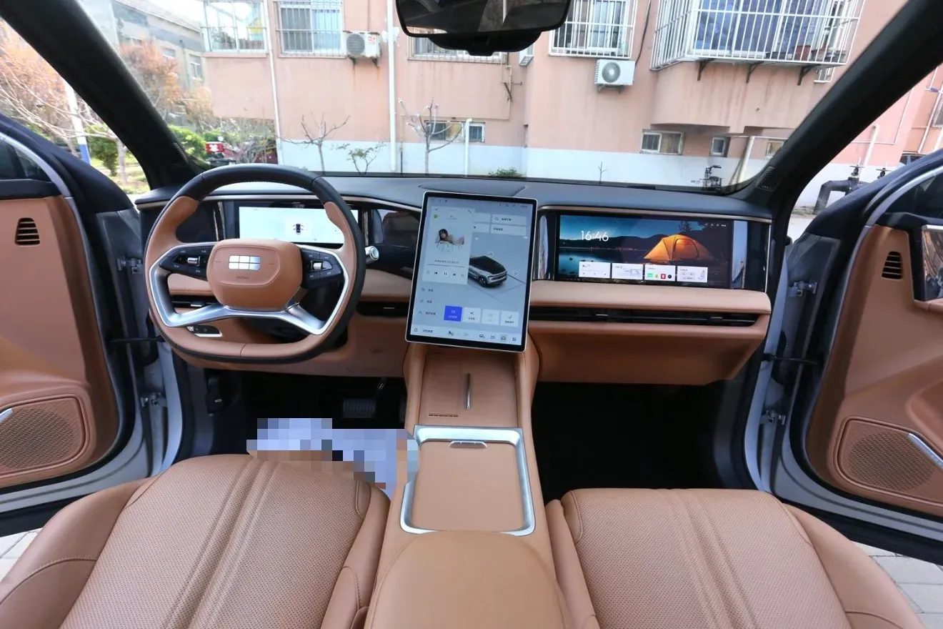 2025 Geely Galaxy L7 1.5L 112HP L4 1DHT PHEV 18.4KWH,autocango,china used car exporter,china ev exporter,chinese used car exporter,chinese used ev exporter