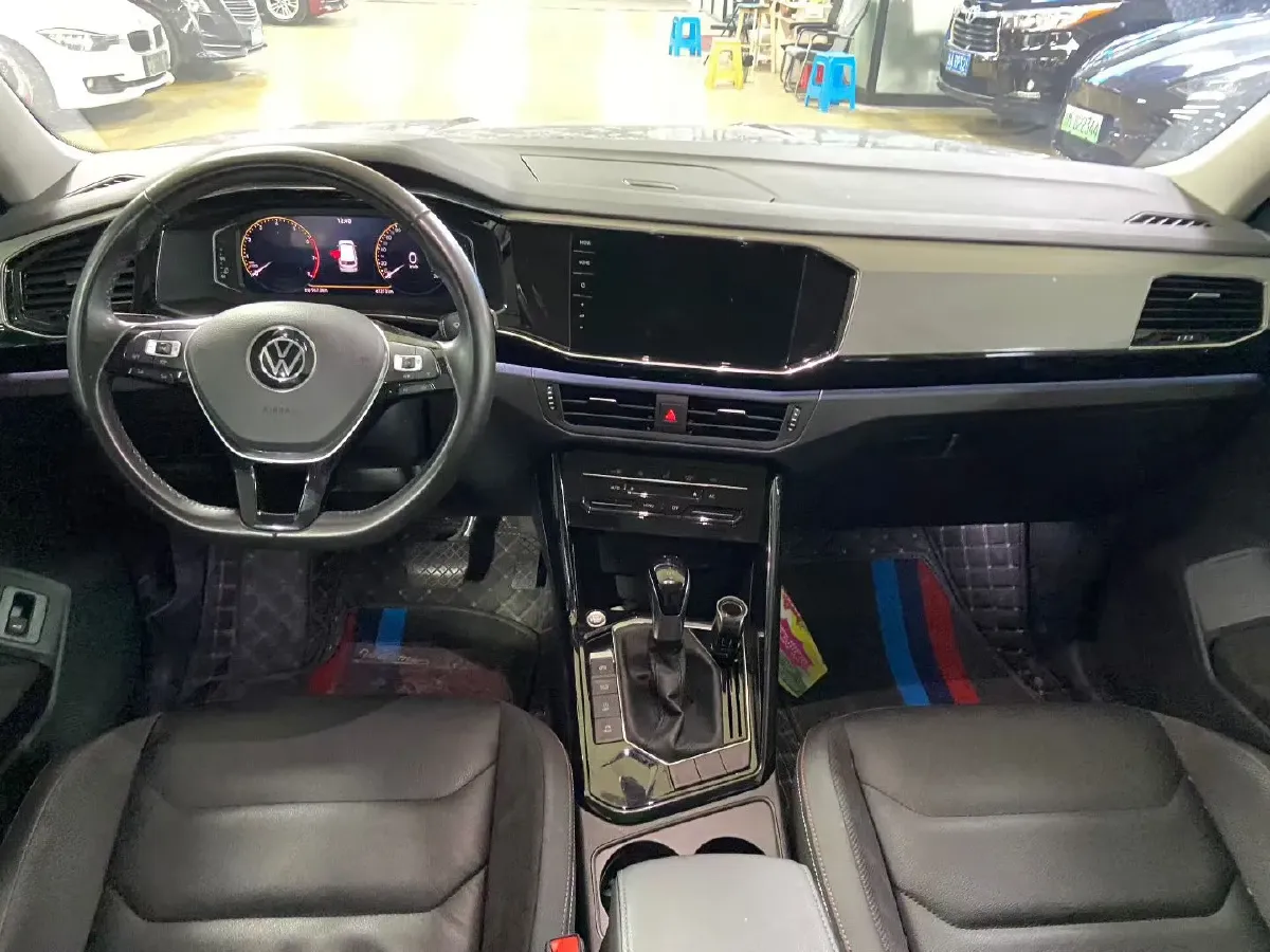 2021 Volkswagen Tayron 2.0T 186HP L4 7DCT,autocango,china used car exporter,china ev exporter,chinese used car exporter,chinese used ev exporter