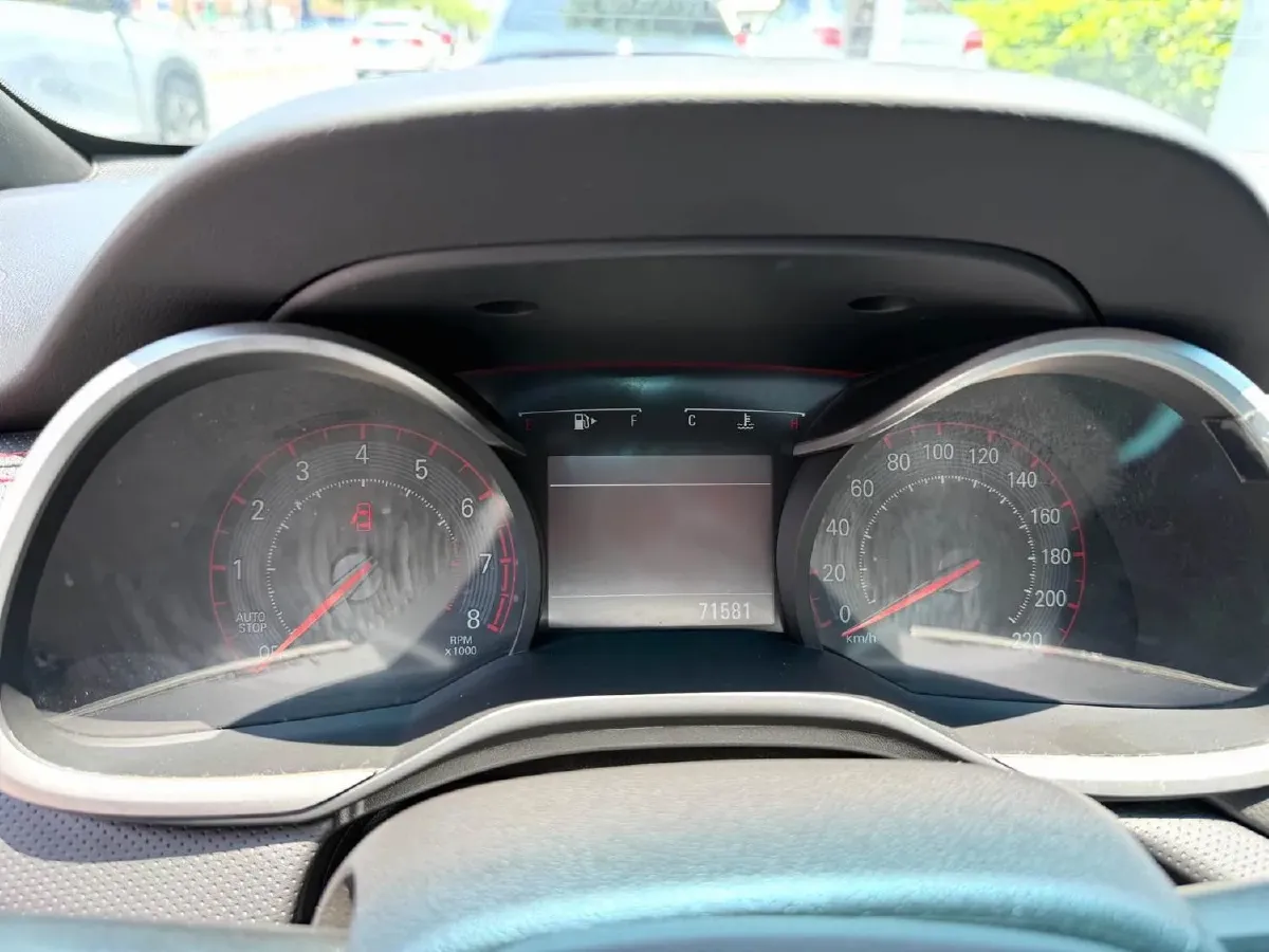 2019 Chevrolet Monza 1.3T 163HP L3 6AT,autocango,china used car exporter,china ev exporter,chinese used car exporter,chinese used ev exporter