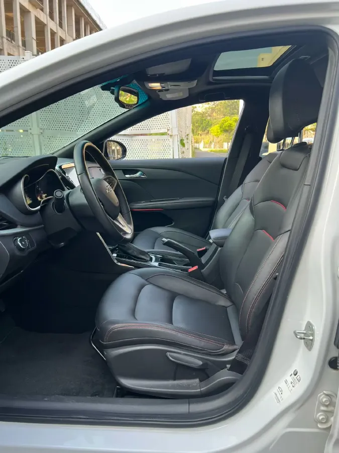 2019 Chevrolet Monza 1.3T 163HP L3 6AT,autocango,china used car exporter,china ev exporter,chinese used car exporter,chinese used ev exporter