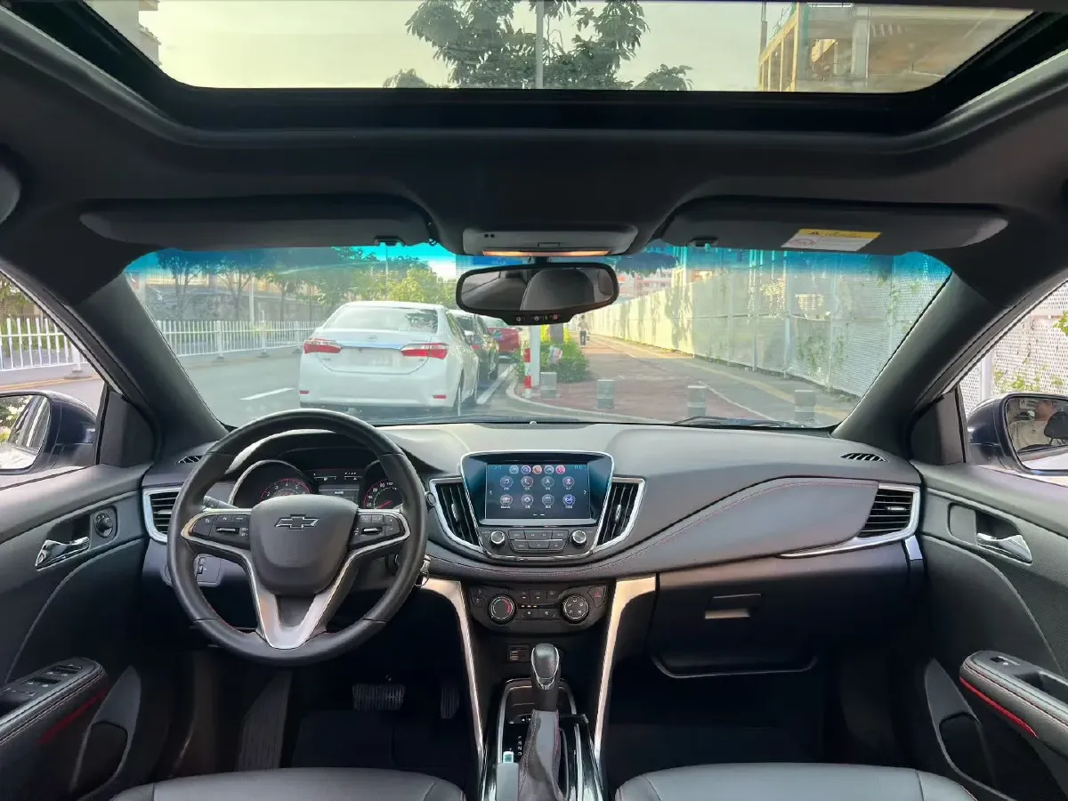 2019 Chevrolet Monza 1.3T 163HP L3 6AT,autocango,china used car exporter,china ev exporter,chinese used car exporter,chinese used ev exporter