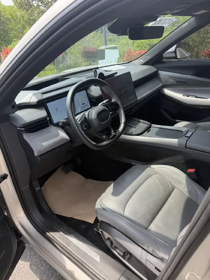 2023 LYNK&CO 08 EM-P 1.5T 163HP L4 3DHT PHEV 21.2KWH,autocango,china used car exporter,china ev exporter,chinese used car exporter,chinese used ev exporter