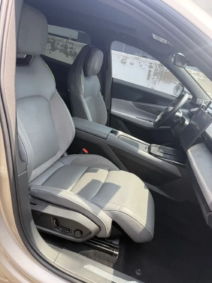 2023 LYNK&CO 08 EM-P 1.5T 163HP L4 3DHT PHEV 21.2KWH,autocango,china used car exporter,china ev exporter,chinese used car exporter,chinese used ev exporter