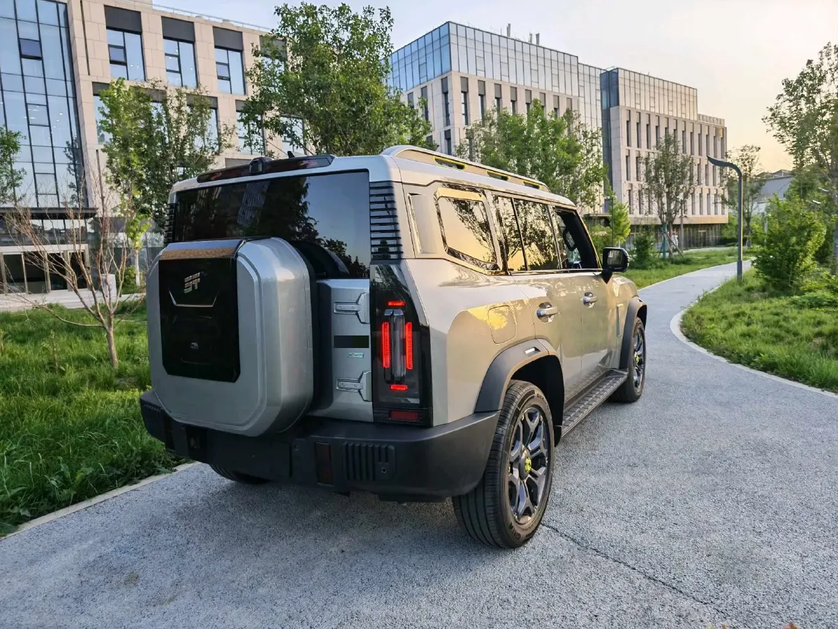 2024 Jetour ShanHai TravellerC-DM 1.5T 156HP L4 3DHT PHEV 43.24KWH,autocango,china used car exporter,china ev exporter,chinese used car exporter,chinese used ev exporter
