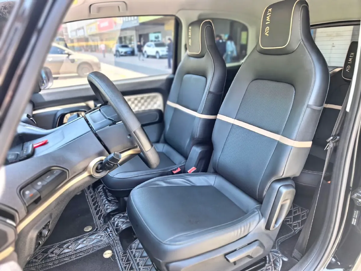 2021 BaoJun KiWi EV BEV 31.9KWH,autocango,china used car exporter,china ev exporter,chinese used car exporter,chinese used ev exporter