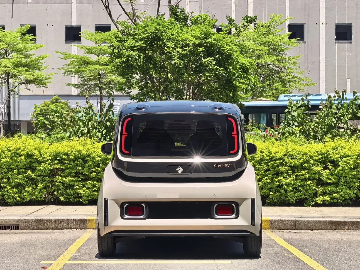 2021 BaoJun KiWi EV BEV 31.9KWH,autocango,china used car exporter,china ev exporter,chinese used car exporter,chinese used ev exporter