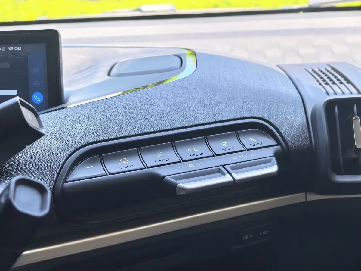 2021 BaoJun KiWi EV BEV 31.9KWH,autocango,china used car exporter,china ev exporter,chinese used car exporter,chinese used ev exporter