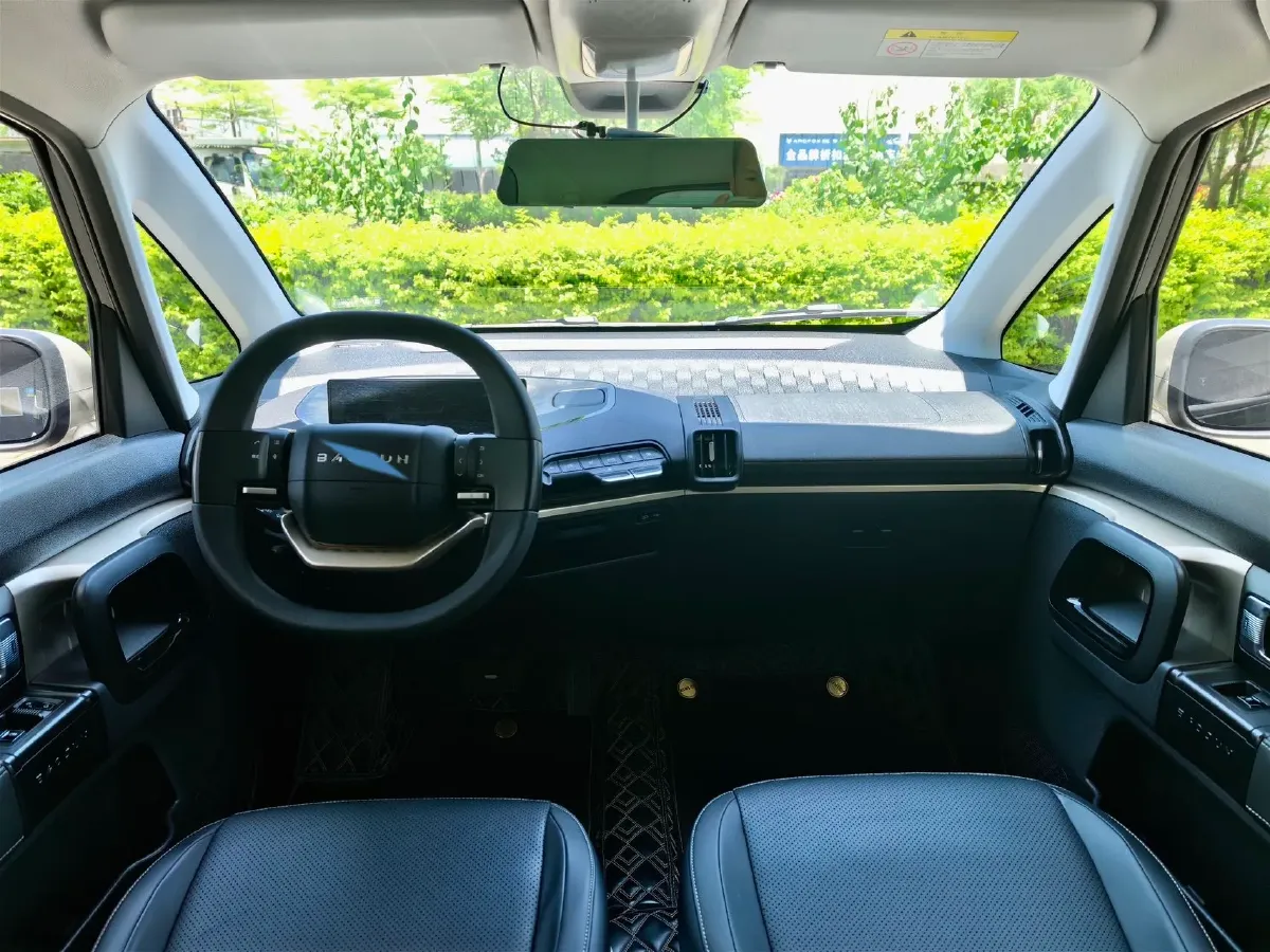 2021 BaoJun KiWi EV BEV 31.9KWH,autocango,china used car exporter,china ev exporter,chinese used car exporter,chinese used ev exporter