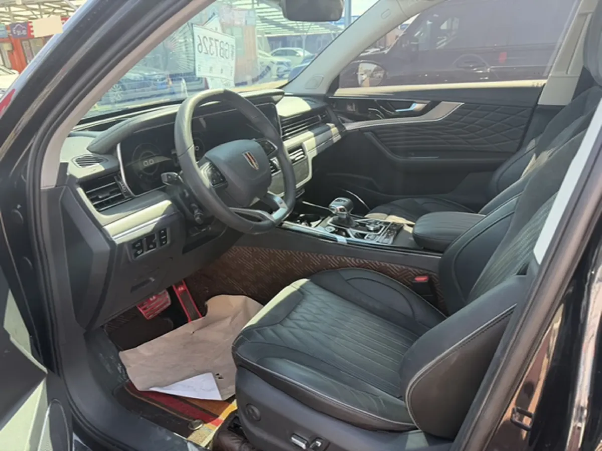 2022 HongQi HS5 2.0T 224HP L4 6AT,autocango,china used car exporter,china ev exporter,chinese used car exporter,chinese used ev exporter