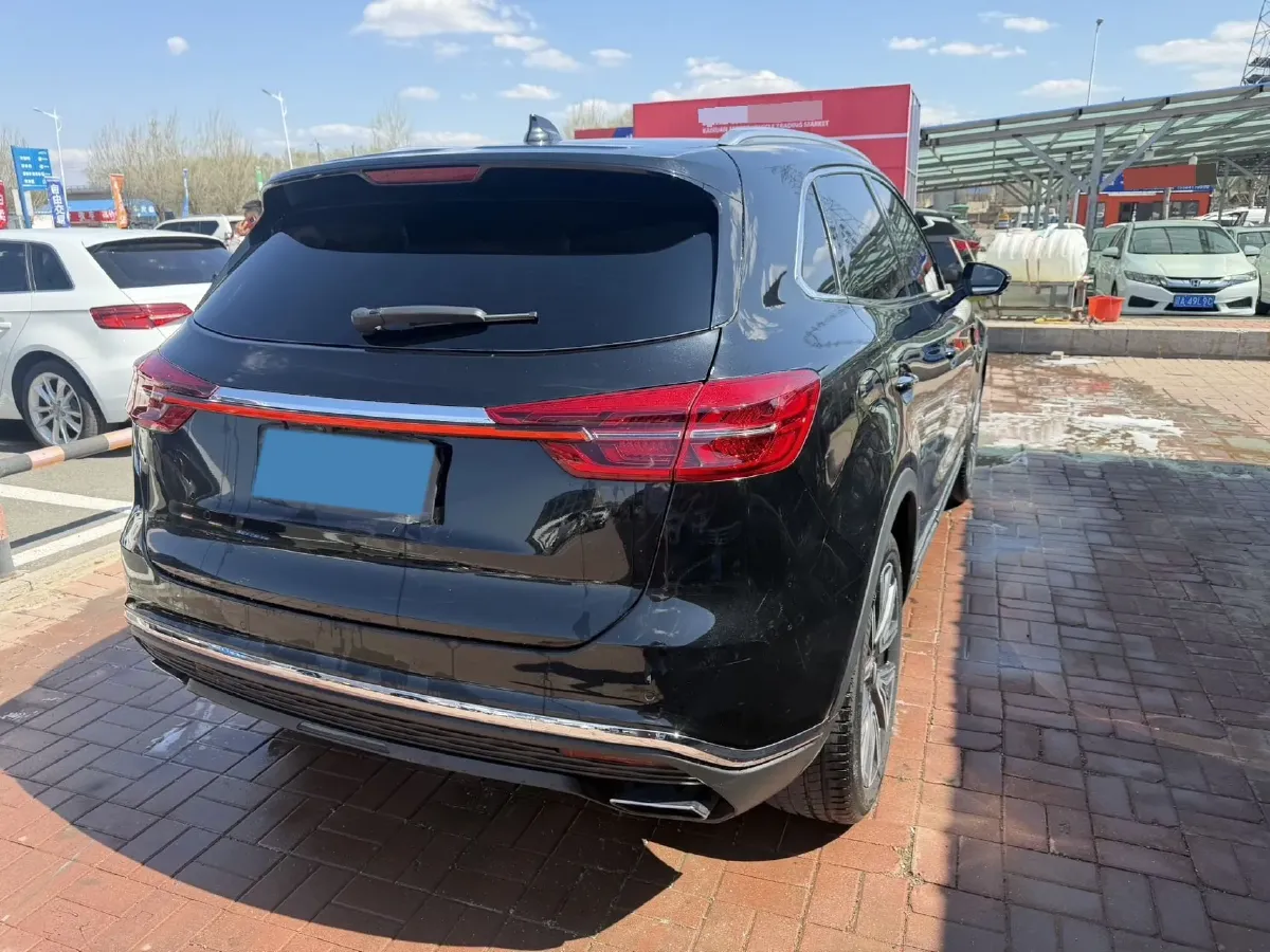 2022 HongQi HS5 2.0T 224HP L4 6AT,autocango,china used car exporter,china ev exporter,chinese used car exporter,chinese used ev exporter