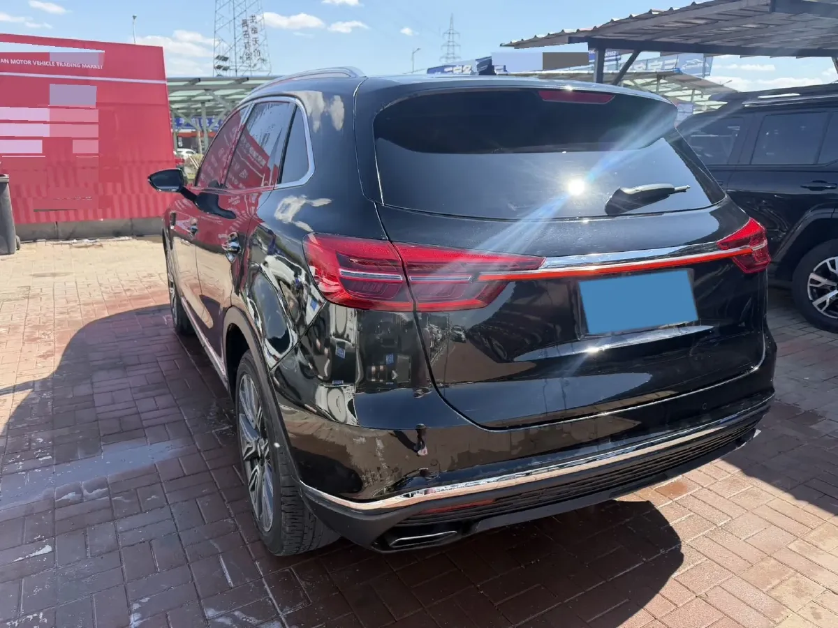 2022 HongQi HS5 2.0T 224HP L4 6AT,autocango,china used car exporter,china ev exporter,chinese used car exporter,chinese used ev exporter