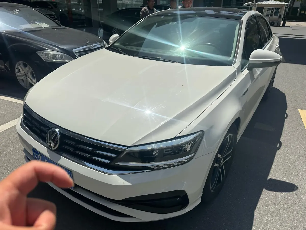 2019 Volkswagen Passat 1.4T 150HP L4 7DCT,autocango,china used car exporter,china ev exporter,chinese used car exporter,chinese used ev exporter