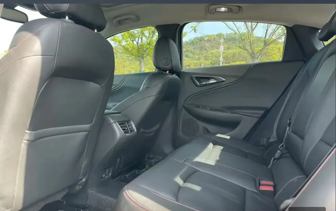 2019 Chevrolet Malibu XL 2.0T 241HP L4 9AT,autocango,china used car exporter,china ev exporter,chinese used car exporter,chinese used ev exporter