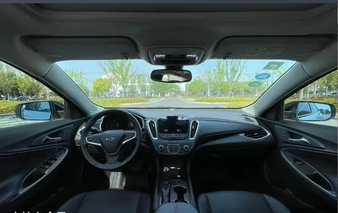 2019 Chevrolet Malibu XL 2.0T 241HP L4 9AT,autocango,china used car exporter,china ev exporter,chinese used car exporter,chinese used ev exporter