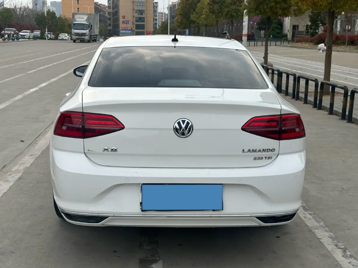 2019 Volkswagen T-Cross 1.4T 150HP L4 7DCT,autocango,china used car exporter,china ev exporter,chinese used car exporter,chinese used ev exporter