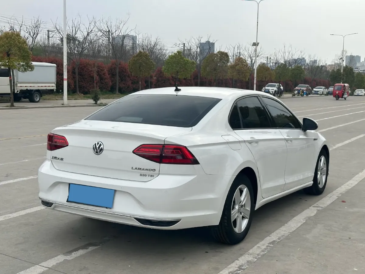 2019 Volkswagen T-Cross 1.4T 150HP L4 7DCT,autocango,china used car exporter,china ev exporter,chinese used car exporter,chinese used ev exporter