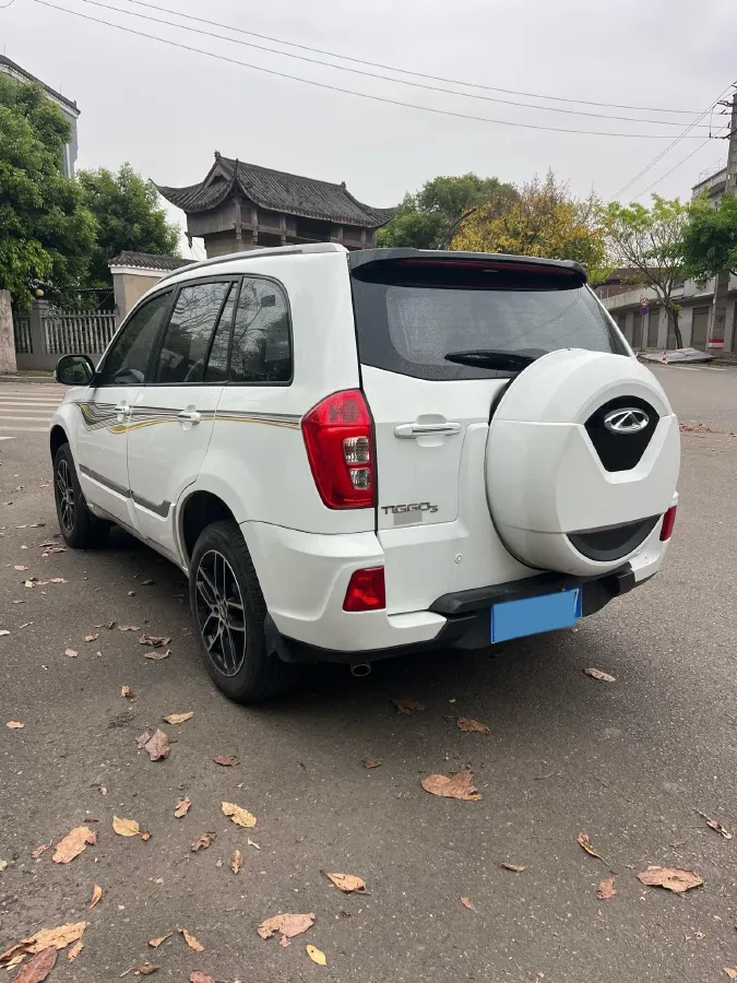 2018 Chery Tiggo 3 1.6L 126HP L4 5MT,autocango,china used car exporter,china ev exporter,chinese used car exporter,chinese used ev exporter