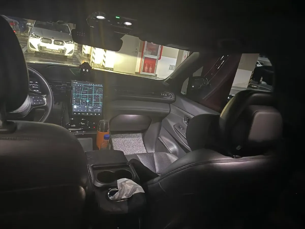 2020 NIO ES8 BEV 70KWH,autocango,china used car exporter,china ev exporter,chinese used car exporter,chinese used ev exporter