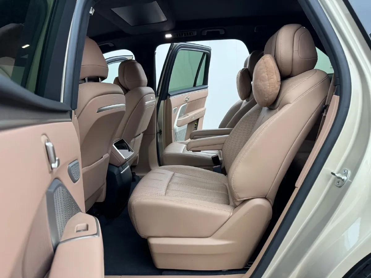 2025 ONVO L90 BEV,autocango,china used car exporter,china ev exporter,chinese used car exporter,chinese used ev exporter