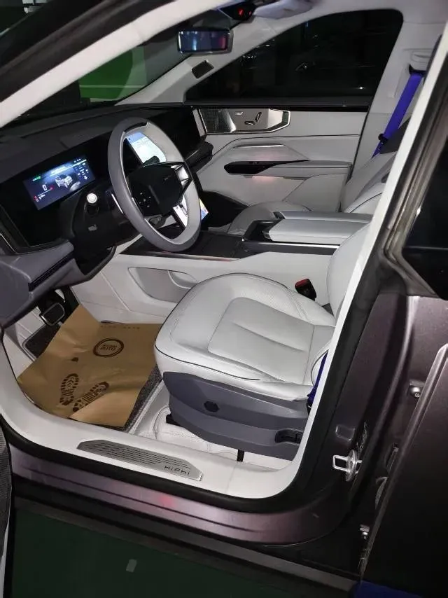 2023 HiPhi Y BEV 76.6KWH,autocango,china used car exporter,china ev exporter,chinese used car exporter,chinese used ev exporter