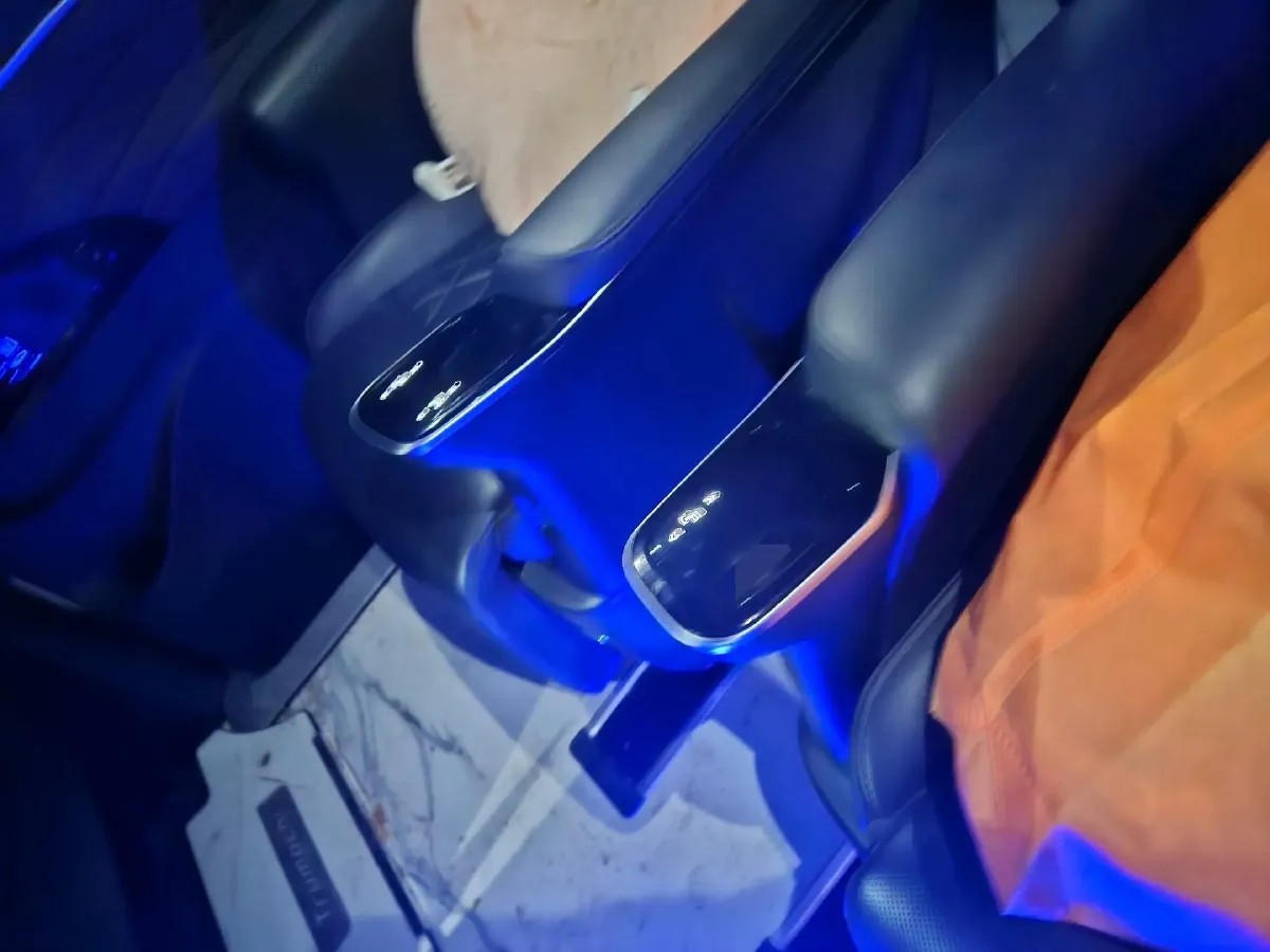 2008 Leopaard Black King Kong 3.0L 163HP V6 5MT,autocango,china used car exporter,china ev exporter,chinese used car exporter,chinese used ev exporter