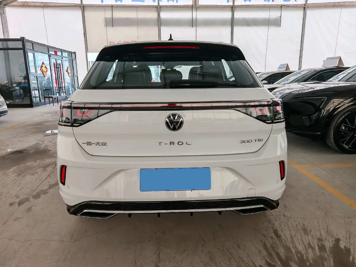 2024 Volkswagen T-Roc 1.5T 160HP L4 7DCT,autocango,china used car exporter,china ev exporter,chinese used car exporter,chinese used ev exporter