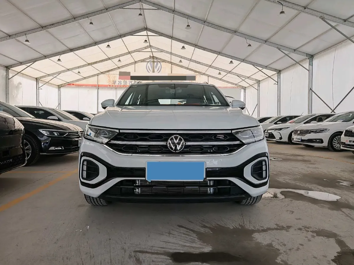 2024 Volkswagen T-Roc 1.5T 160HP L4 7DCT,autocango,china used car exporter,china ev exporter,chinese used car exporter,chinese used ev exporter