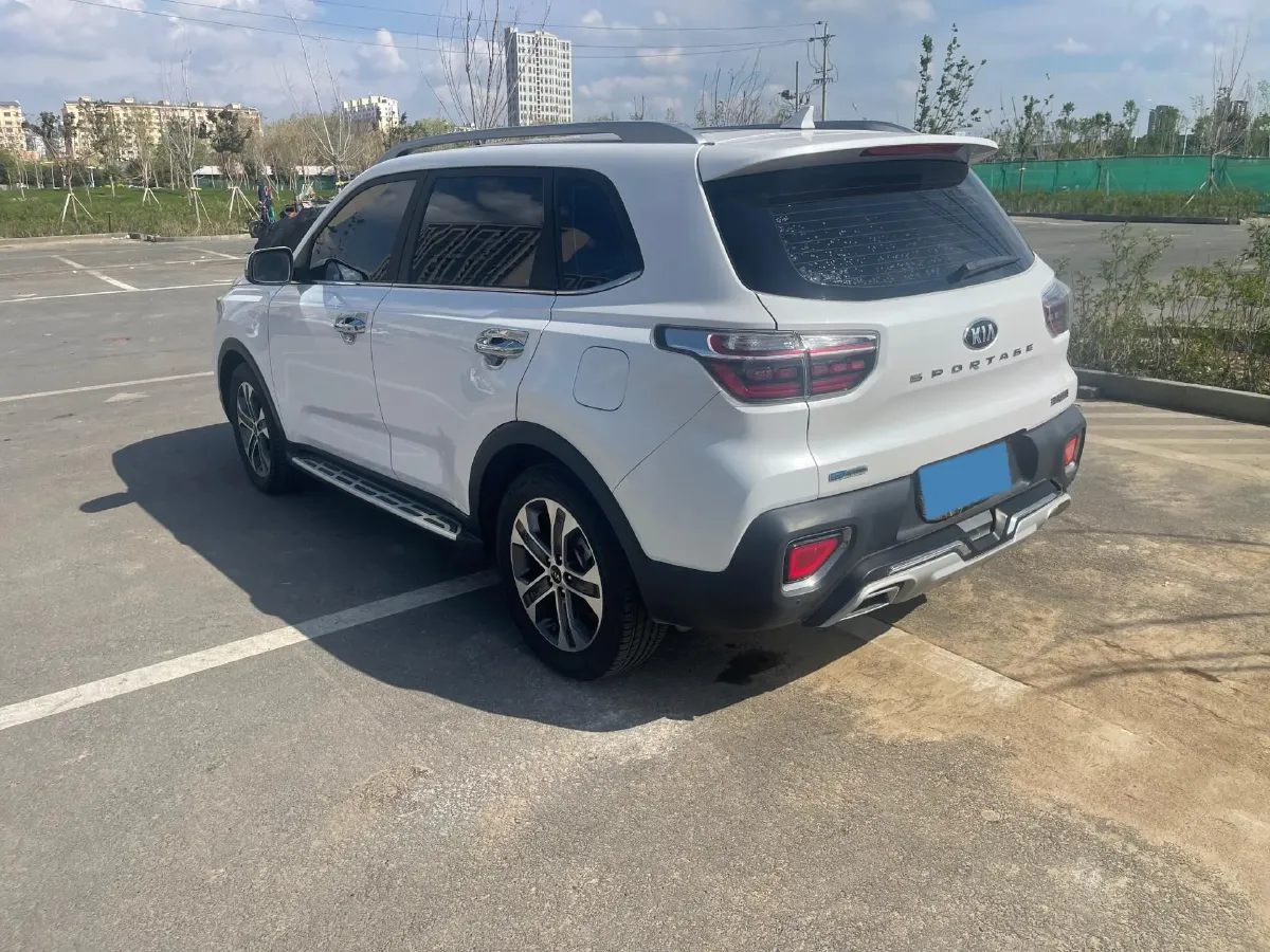 2018 Kia Sportage R 2.0L 160HP L4 6AT,autocango,china used car exporter,china ev exporter,chinese used car exporter,chinese used ev exporter