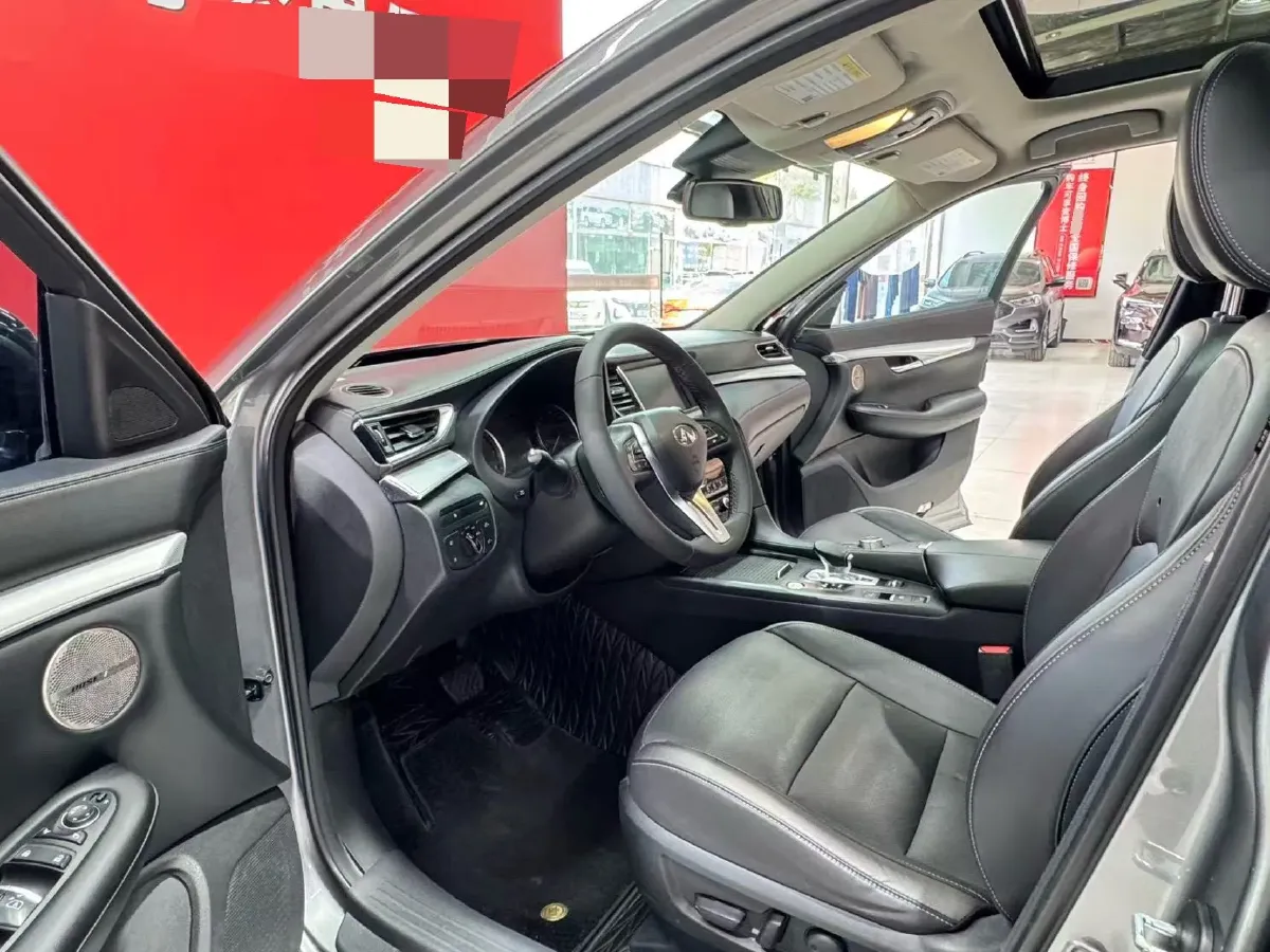 2018 Mitsubishi Pajero 3.0L 174HP V6 5AT,autocango,china used car exporter,china ev exporter,chinese used car exporter,chinese used ev exporter