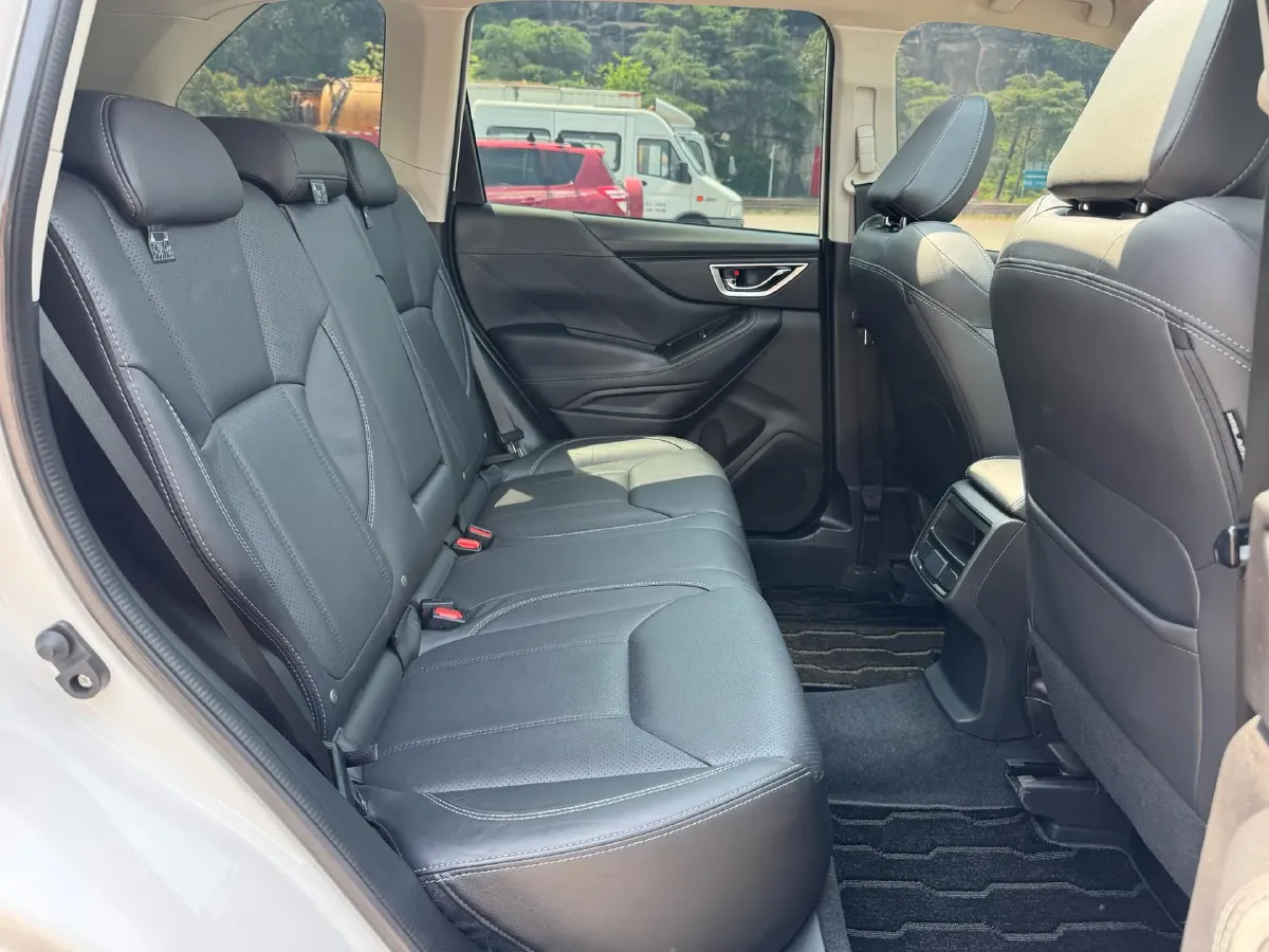 2021 Subaru Forester 2.0L 154HP H4 CVT,autocango,china used car exporter,china ev exporter,chinese used car exporter,chinese used ev exporter