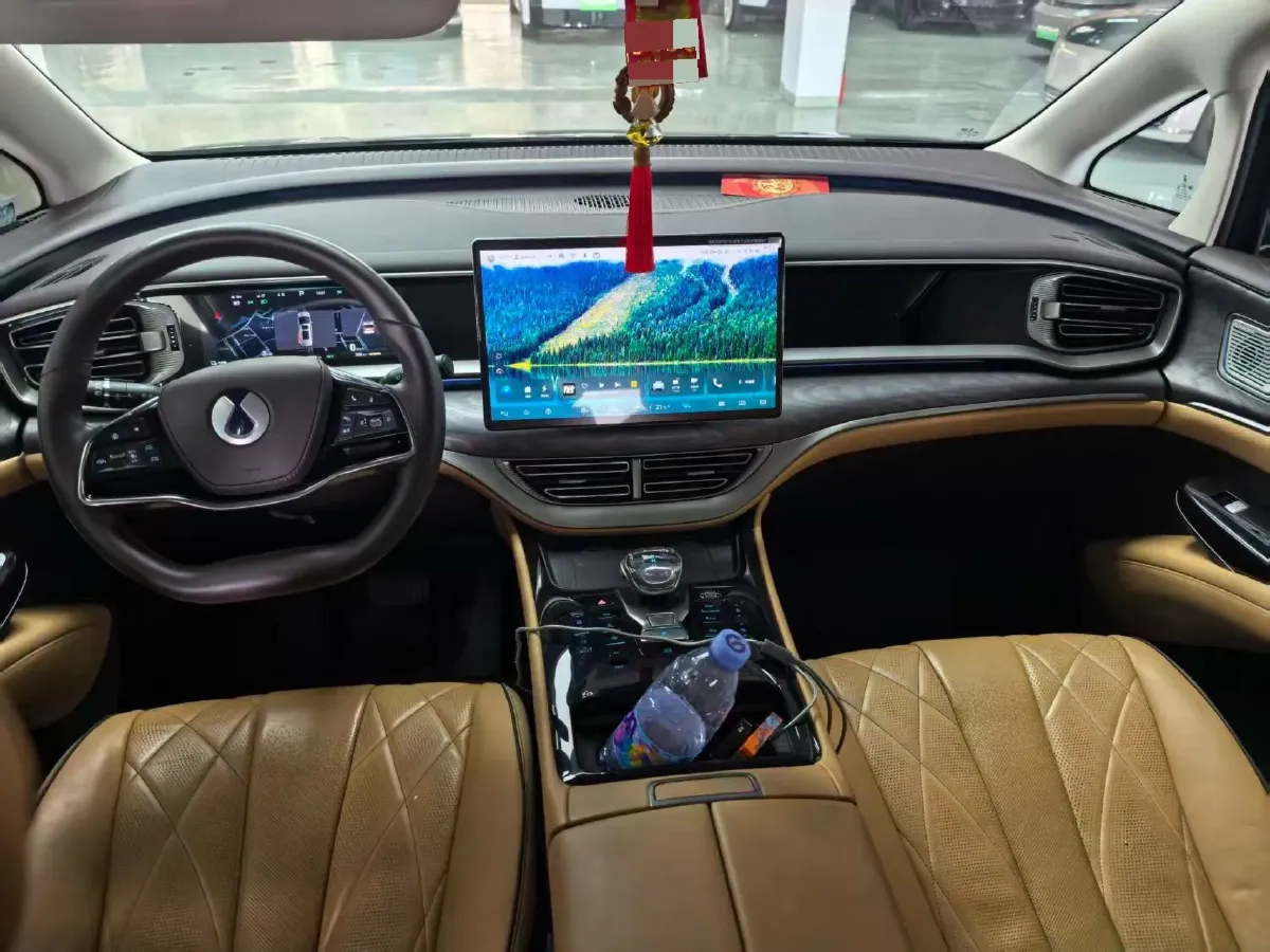 2024 Denza D9 1.5T 139HP L4 E-CVT PHEV 40KWH,autocango,china used car exporter,china ev exporter,chinese used car exporter,chinese used ev exporter