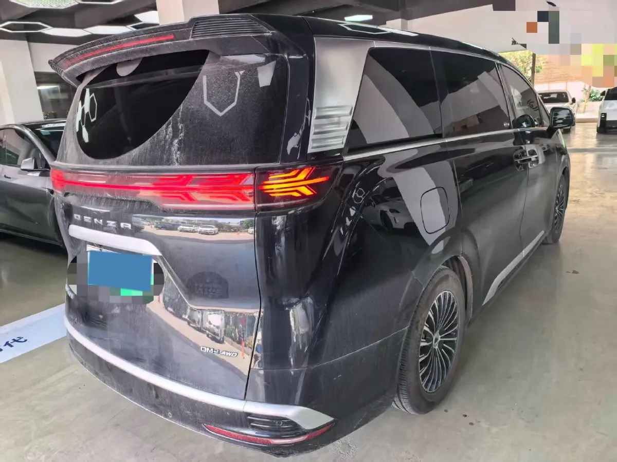 2024 Denza D9 1.5T 139HP L4 E-CVT PHEV 40KWH,autocango,china used car exporter,china ev exporter,chinese used car exporter,chinese used ev exporter