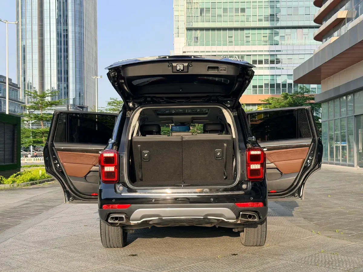 2017 GAC Trumpchi GS8 2.0T 201HP L4 6AT,autocango,china used car exporter,china ev exporter,chinese used car exporter,chinese used ev exporter