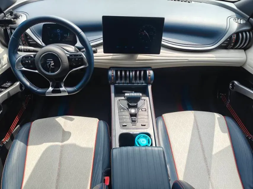 2022 Foton Grand General G7 2.0T 238HP L4 8AT,autocango,china used car exporter,china ev exporter,chinese used car exporter,chinese used ev exporter