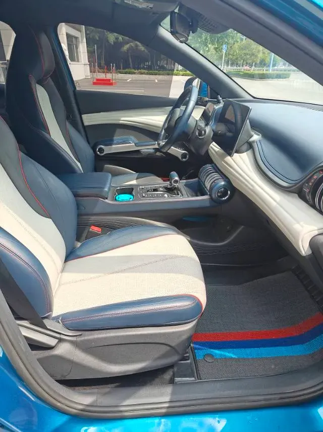 2022 Foton Grand General G7 2.0T 238HP L4 8AT,autocango,china used car exporter,china ev exporter,chinese used car exporter,chinese used ev exporter