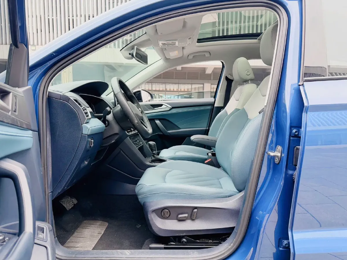 2023 Volkswagen Tharu 1.5T 160HP L4 7DCT,autocango,china used car exporter,china ev exporter,chinese used car exporter,chinese used ev exporter