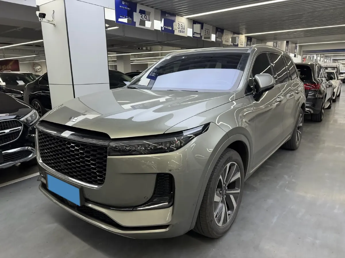 2021 Li ONE Range Extended 131HP REEV 40.5KWH,autocango,china used car exporter,china ev exporter,chinese used car exporter,chinese used ev exporter