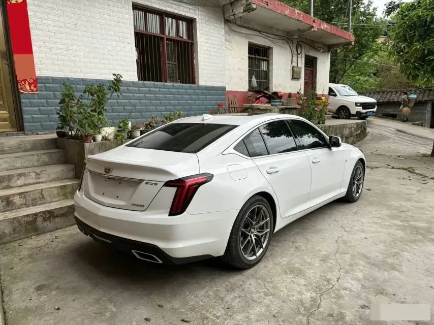 2020 Cadillac CT5 2.0T 241HP L4 10AT,autocango,china used car exporter,china ev exporter,chinese used car exporter,chinese used ev exporter