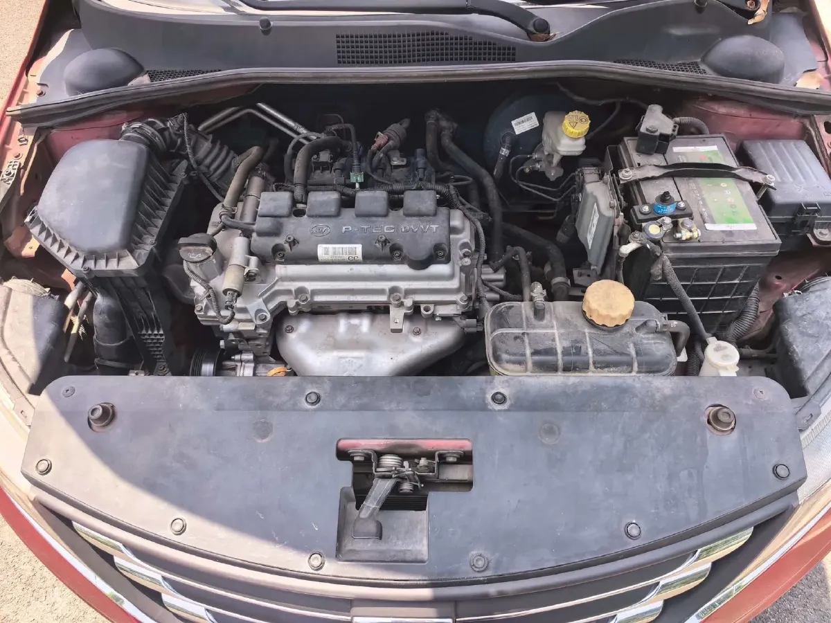 2017 BaoJun 310W 1.5L 112HP L4 6MT,autocango,china used car exporter,china ev exporter,chinese used car exporter,chinese used ev exporter