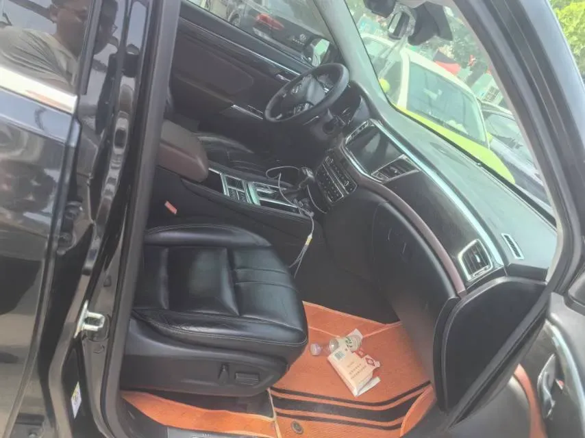 2017 GAC Trumpchi GS8 2.0T 201HP L4 6AT,autocango,china used car exporter,china ev exporter,chinese used car exporter,chinese used ev exporter